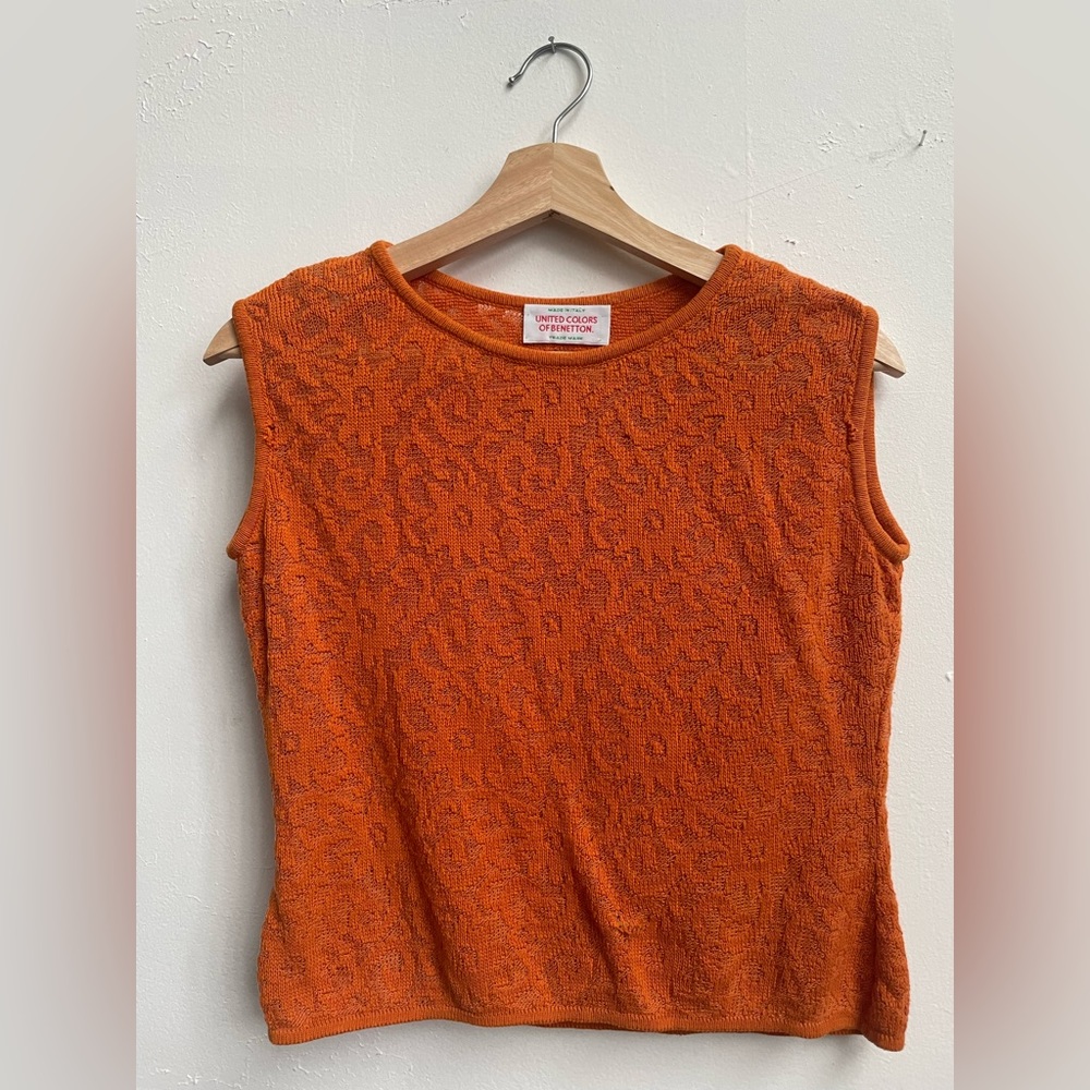 United Colors of Benetton - Orange Vest - Large